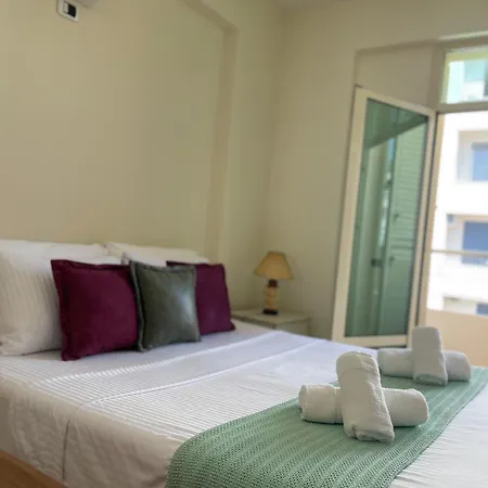 Seaview Penthouse Vlorë